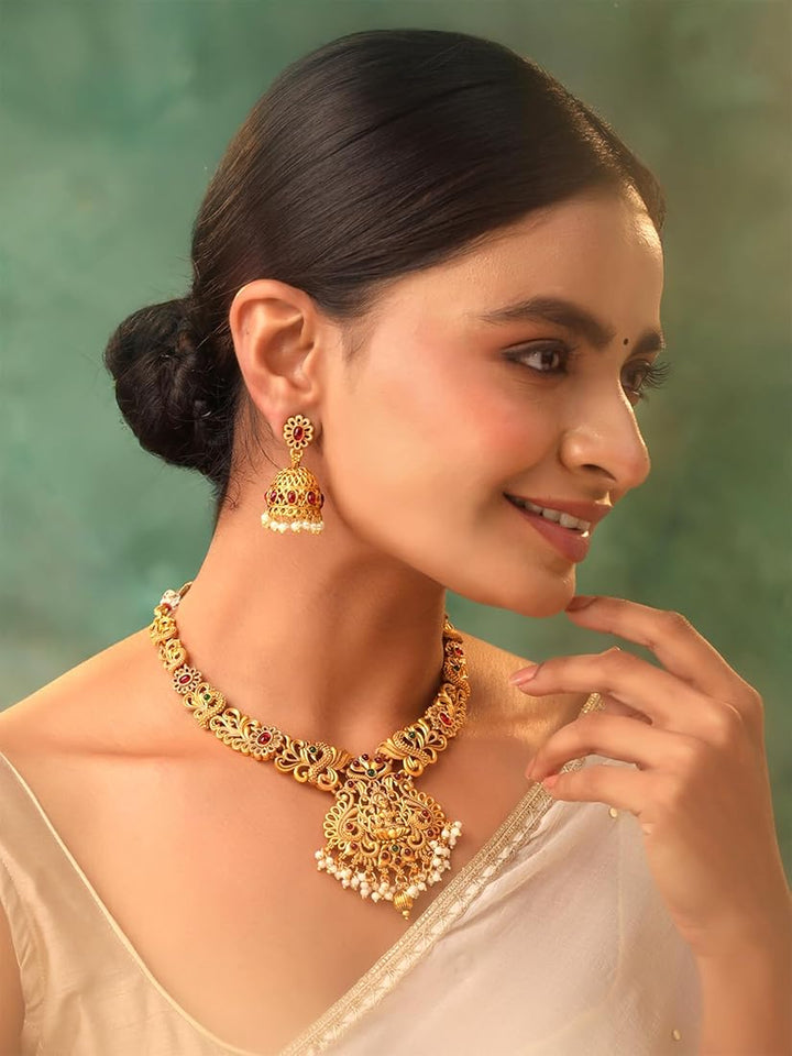 On-Trend Necklace