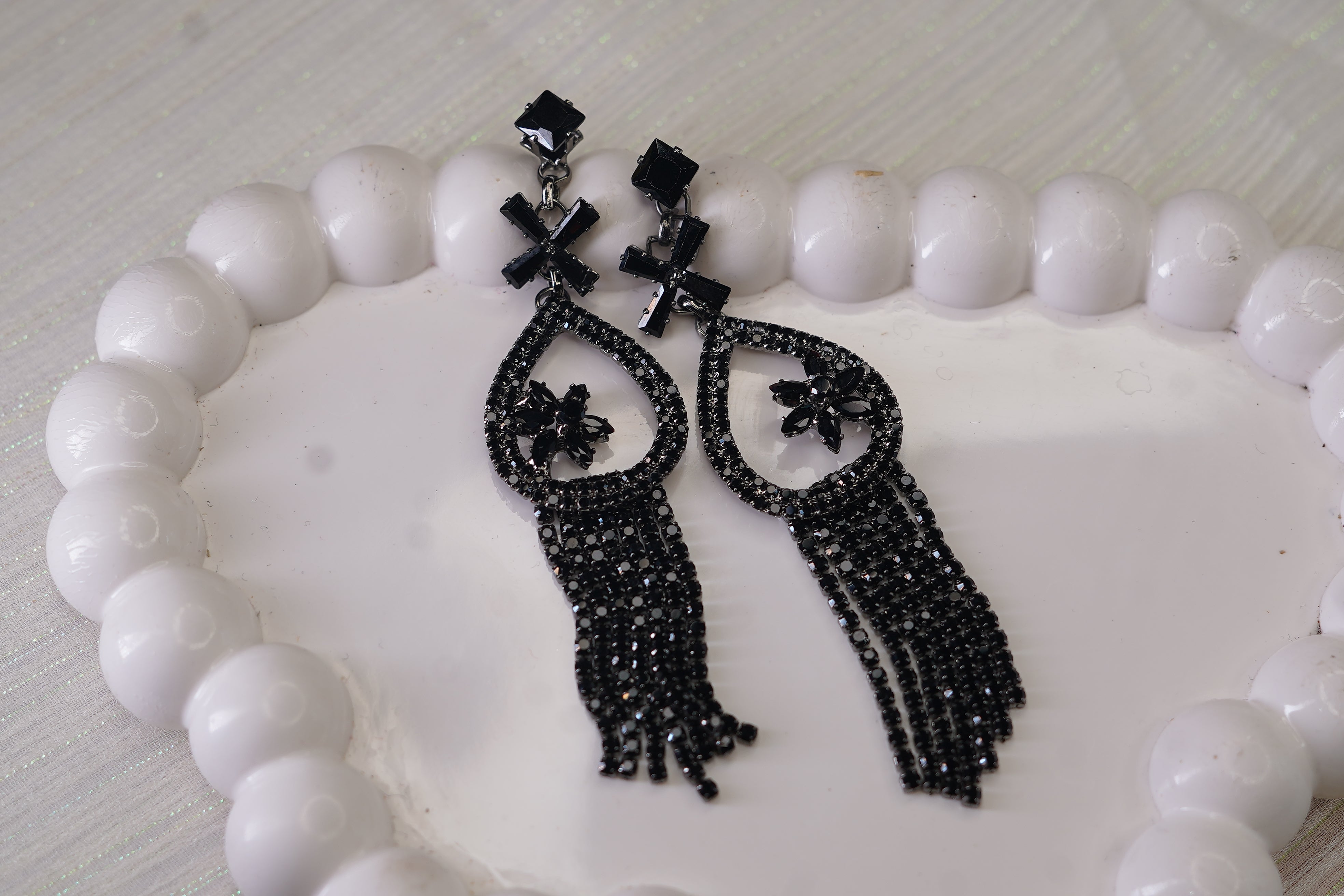 Chandelier Black crystal Drop Earrings