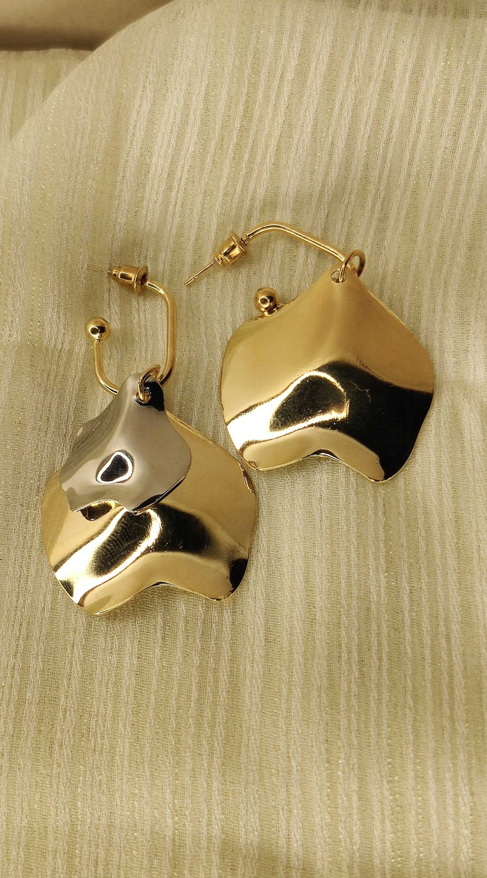 18k Golden Drape Earrings